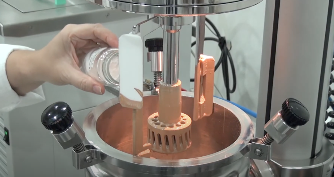 Cosmetics mixing machine for viscous & liquid formulations - Coperion
